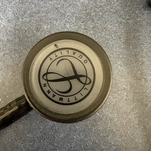 Premium Black Stethoscope - Picture 2 of 3